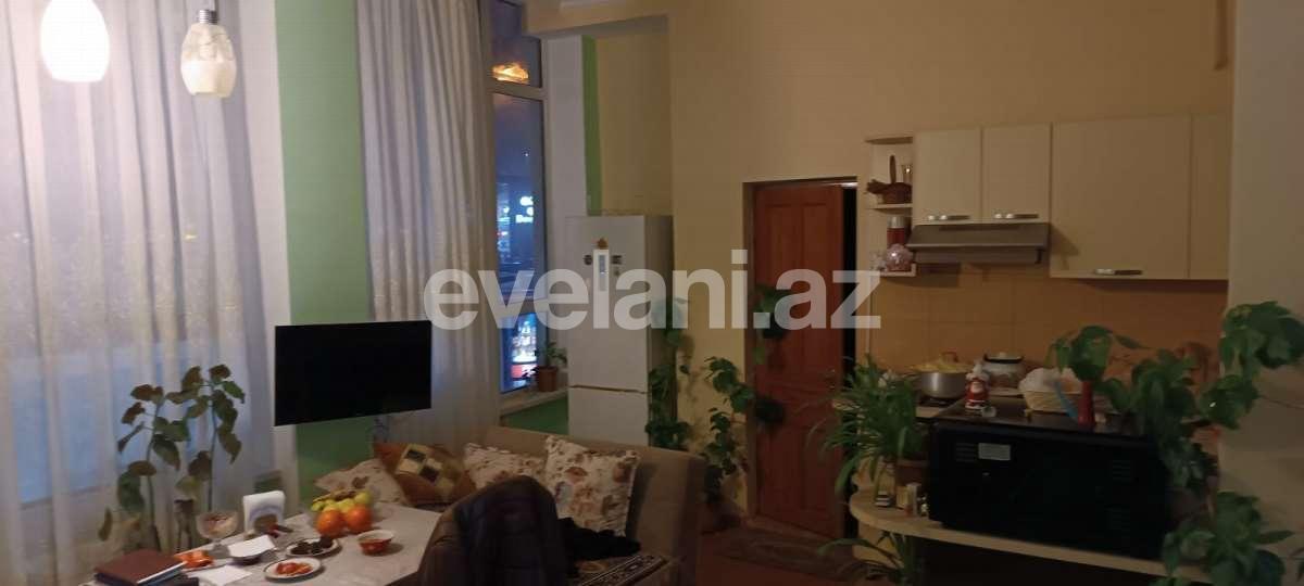 Satılır, köhnə tikili, 4 otaqlı, 110 m², Bakı, Nəsimi r, 28 may m.