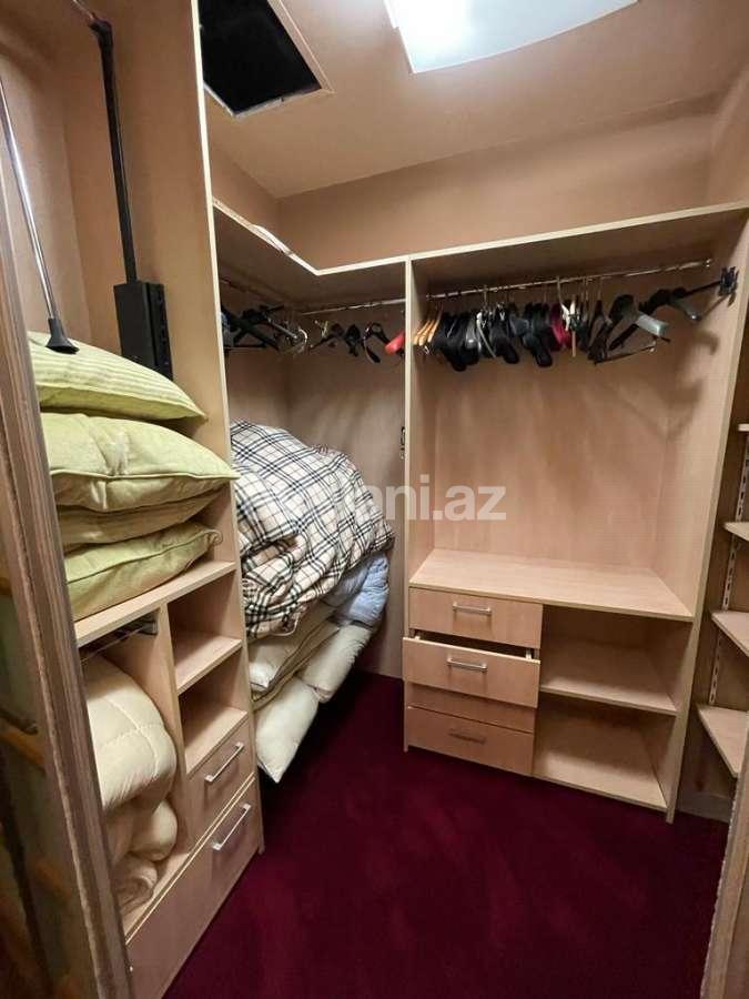 Sale, new building, 4 room, 200 m², Baku, Sabail r, Icheri Sheher m.