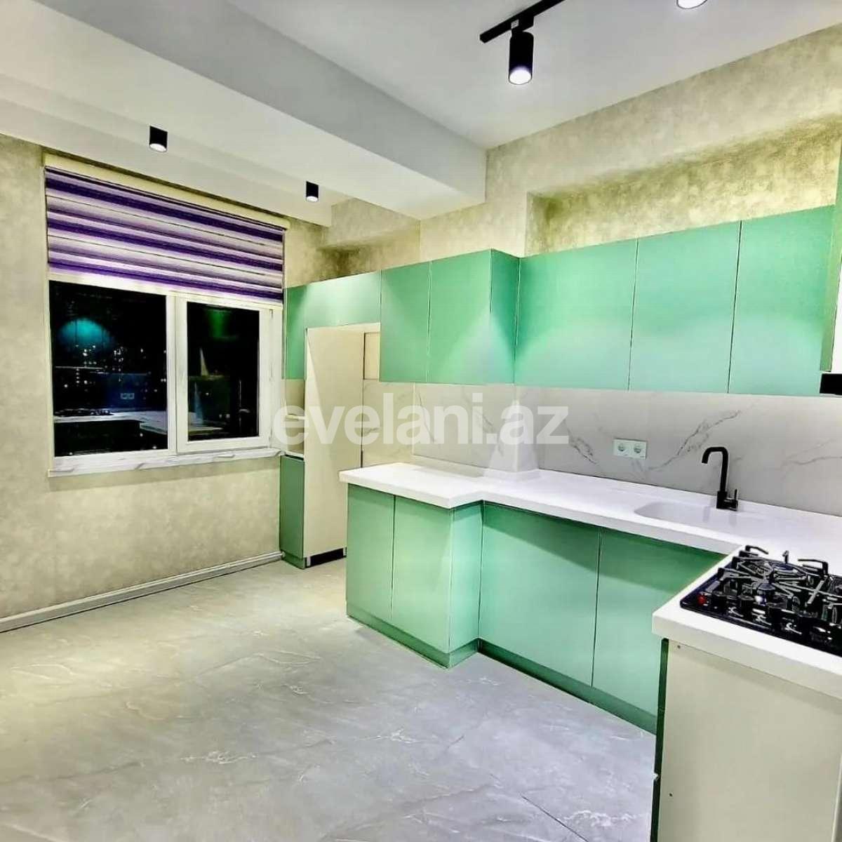 Satılır, yeni tikili, 2 otaqlı, 65 m², Bakı, Nizami r, Qara Qarayev m.