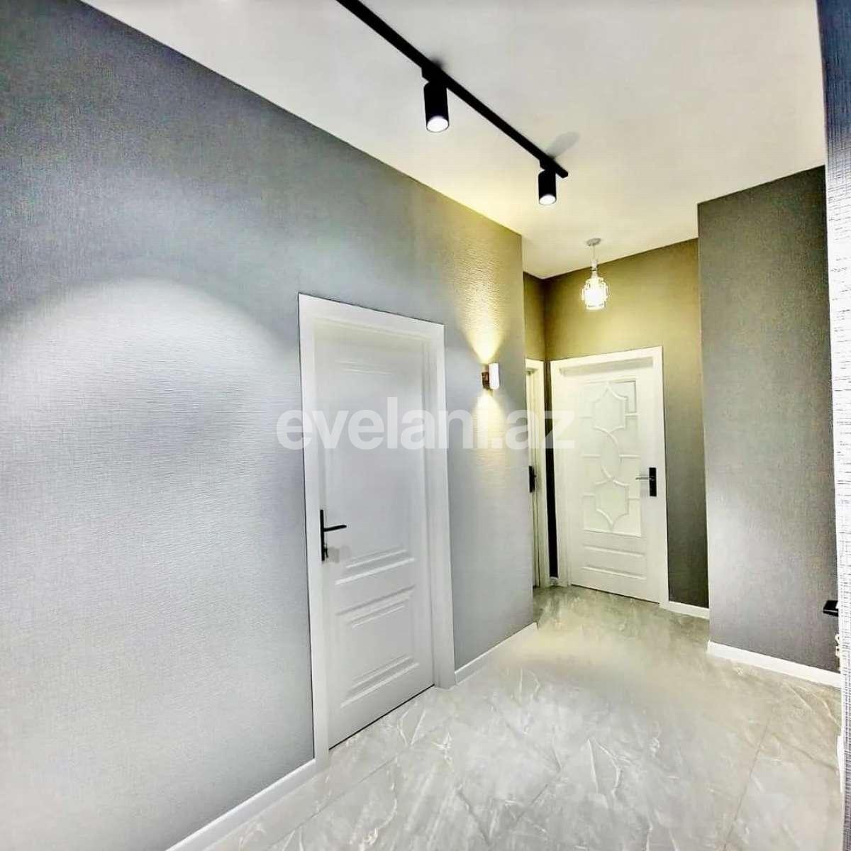 Satılır, yeni tikili, 2 otaqlı, 65 m², Bakı, Nizami r, Qara Qarayev m.