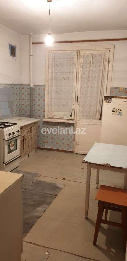 Satılır, köhnə tikili, 3 otaqlı, 70 m², Bakı, Suraxanı r, Hövsan q.