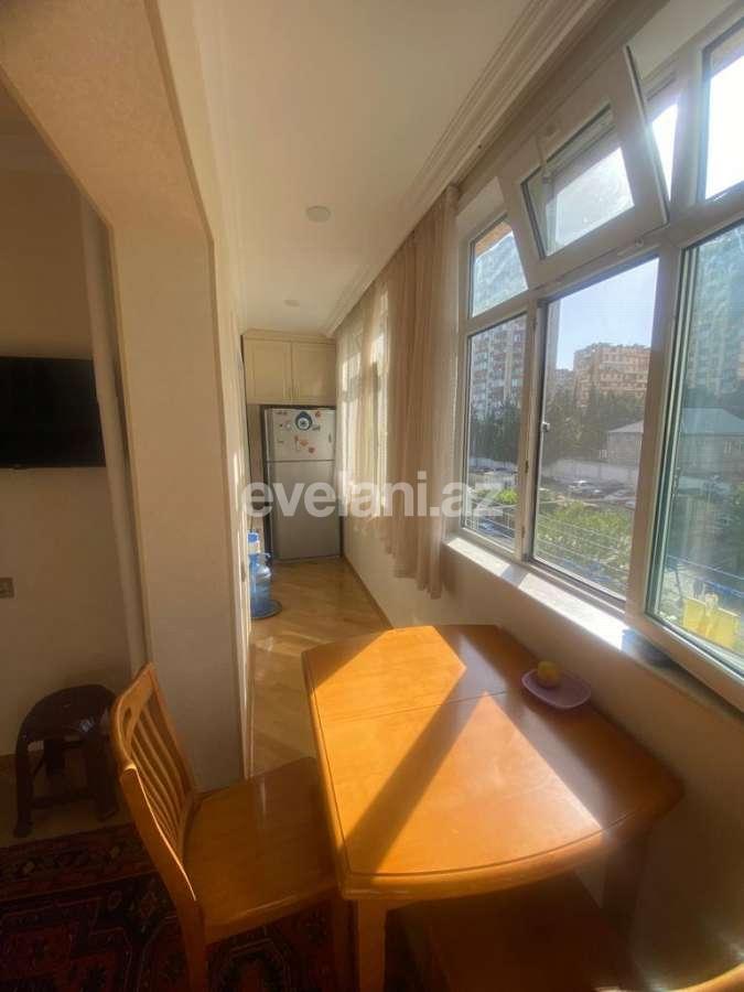 Satılır, köhnə tikili, 4 otaqlı, 110 m², Bakı, Binəqədi r, 9-cu mikrorayon q, Nəsimi m.