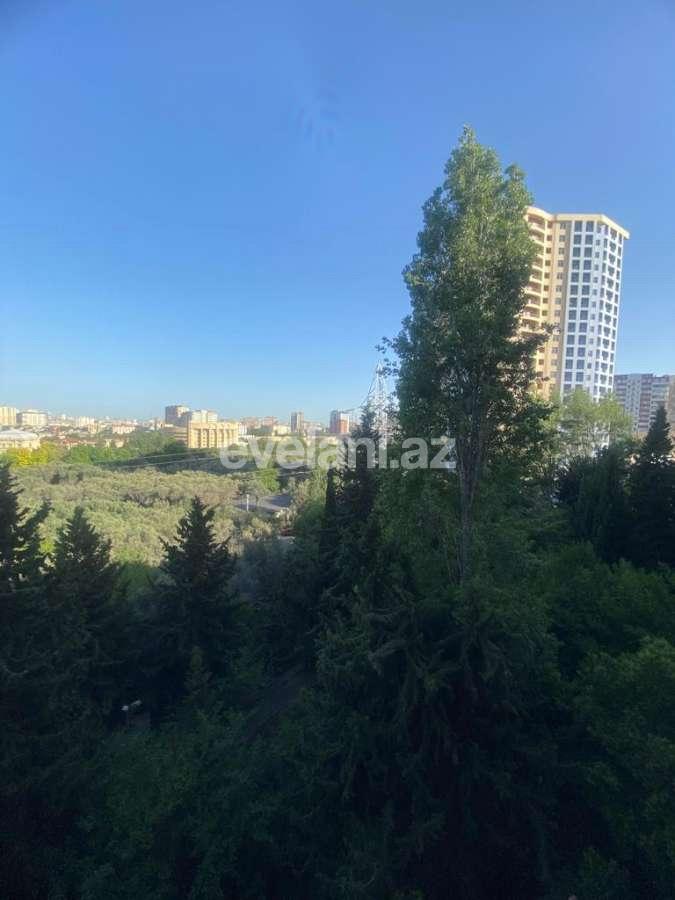 Satılır, köhnə tikili, 4 otaqlı, 110 m², Bakı, Binəqədi r, 9-cu mikrorayon q, Nəsimi m.