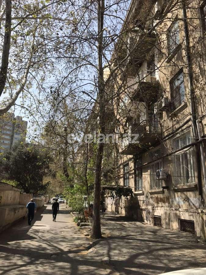 Satılır, köhnə tikili, 1 otaqlı, 35 m², Bakı, Yasamal r, Elmlər Akademiyası m.