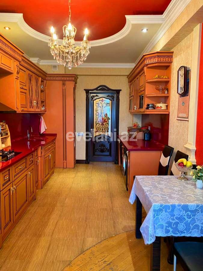 Satılır, yeni tikili, 3 otaqlı, 131 m², Bakı, Yasamal r, 20 yanvar m.