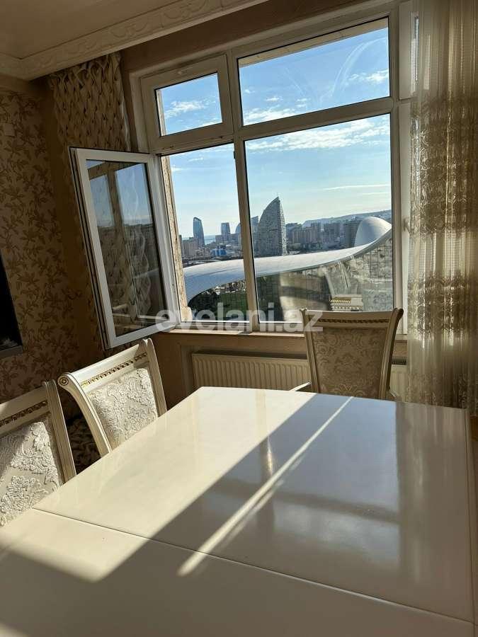 Satılır, yeni tikili, 3 otaqlı, 136 m², Bakı, Nərimanov r, Nəriman Nərimanov m.