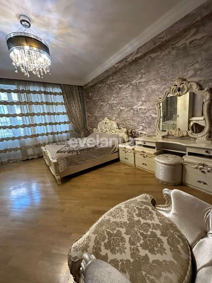 Satılır, yeni tikili, 3 otaqlı, 136 m², Bakı, Nərimanov r, Nəriman Nərimanov m.