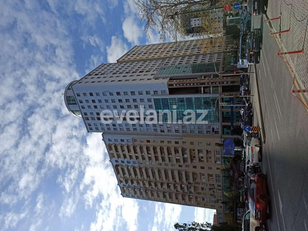 Rent, new building, 3 room, 135 m², Baku, Narimanov r.
