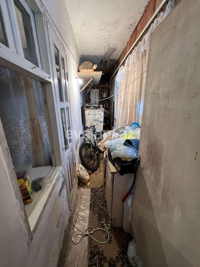 Satılır, köhnə tikili, 2 otaqlı, 70 m², Bakı, Suraxanı r, Yeni Günəşli q.