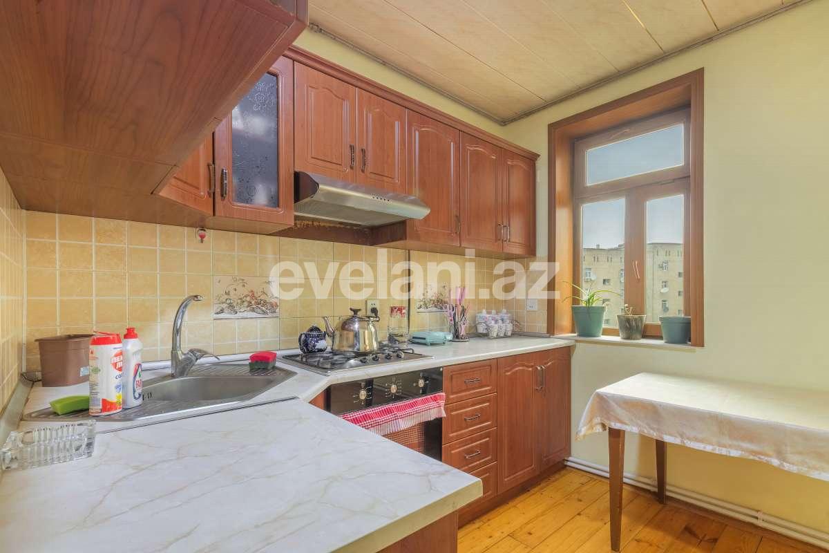 Satılır, köhnə tikili, 4 otaqlı, 80 m², Bakı, Qaradağ r, Lökbatan q.