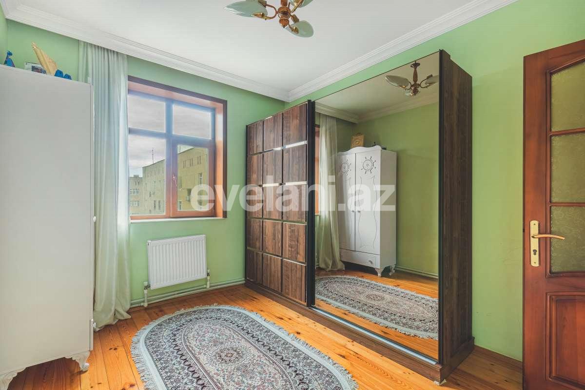 Satılır, köhnə tikili, 4 otaqlı, 80 m², Bakı, Qaradağ r, Lökbatan q.