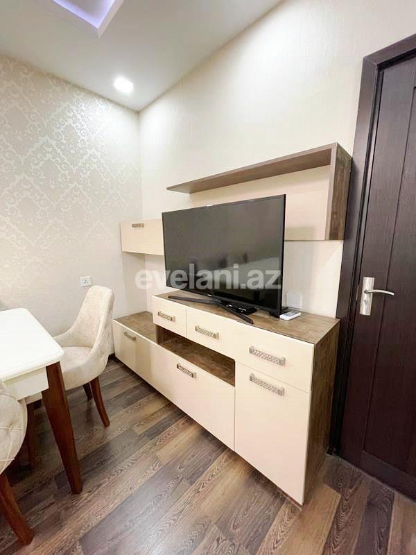 Satılır, köhnə tikili, 2 otaqlı, 60 m², Bakı, Xətai r, Əhmədli q, Həzi Aslanov m.
