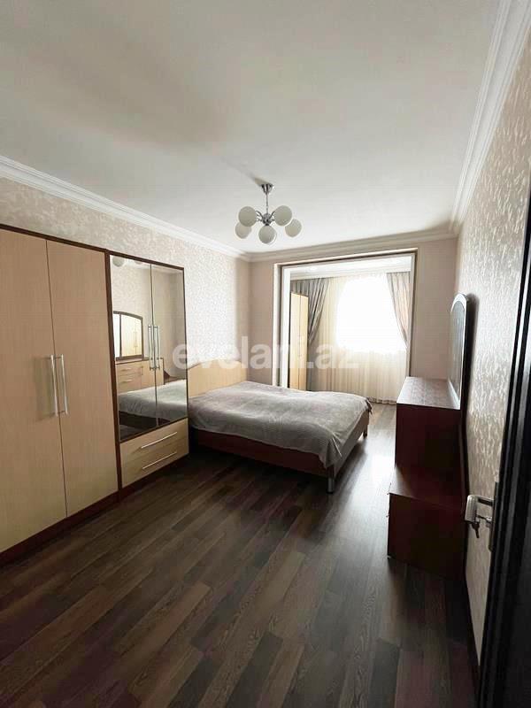 Satılır, köhnə tikili, 2 otaqlı, 60 m², Bakı, Xətai r, Əhmədli q, Həzi Aslanov m.