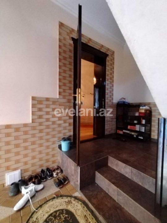 Rent, old building, 2 room, 113 m², Baku, Narimanov r.