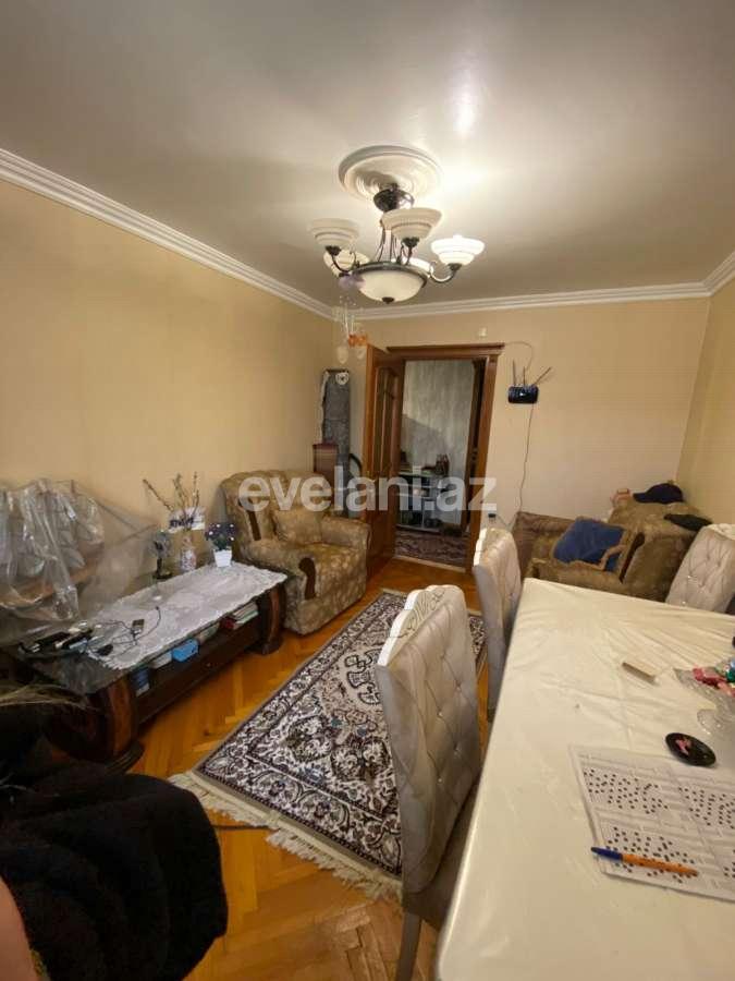 Satılır, köhnə tikili, 3 otaqlı, 70 m², Bakı, Nəsimi r, 20 yanvar m.