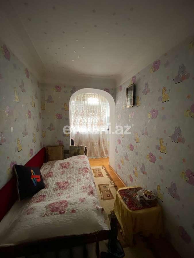 Satılır, köhnə tikili, 3 otaqlı, 70 m², Bakı, Nəsimi r, 20 yanvar m.