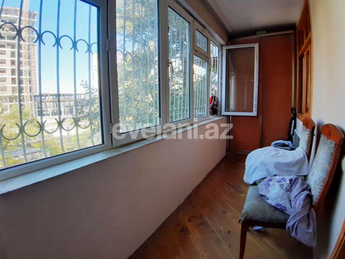 Продаётся, вторичка, 3-комнаты, 70 m², Баку, Ясамальский r, Элмляр Академиясы m.