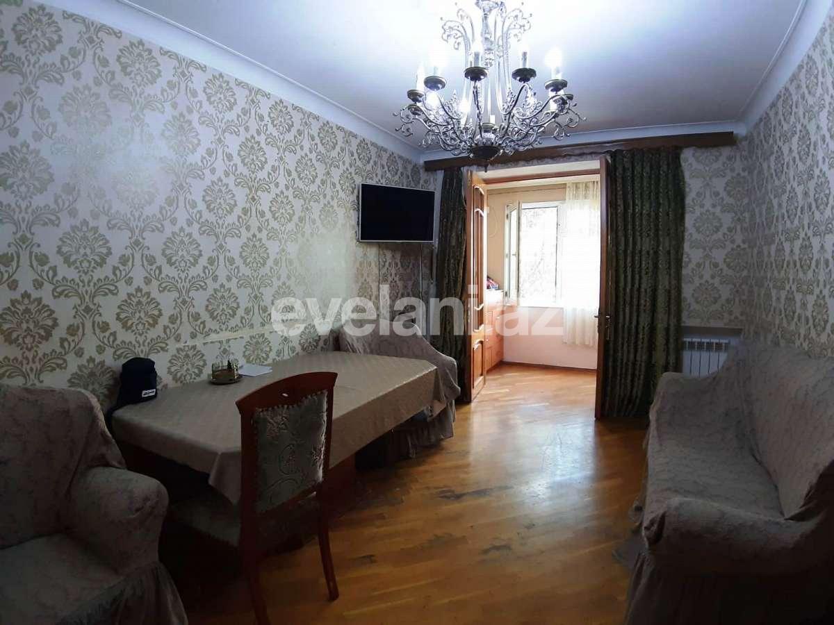 Продаётся, вторичка, 3-комнаты, 70 m², Баку, Ясамальский r, Элмляр Академиясы m.