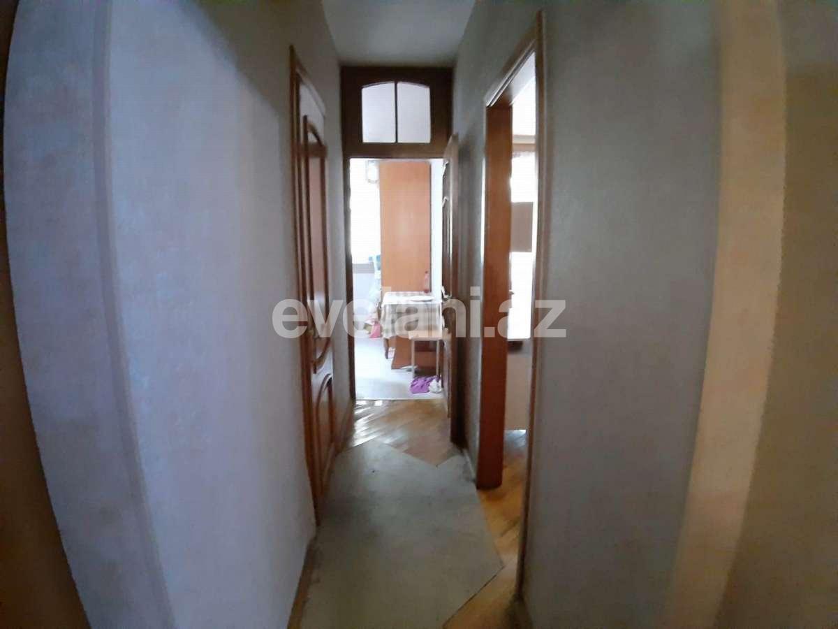 Продаётся, вторичка, 3-комнаты, 70 m², Баку, Ясамальский r, Элмляр Академиясы m.