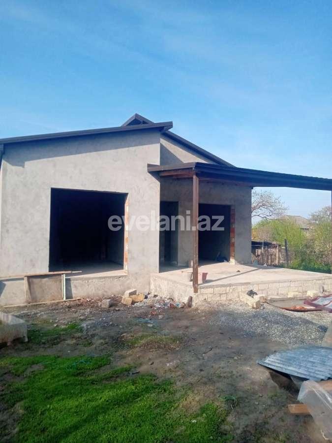 Satılır, həyət evi / bağ, 3 otaqlı, 120 m², İsmayıllı