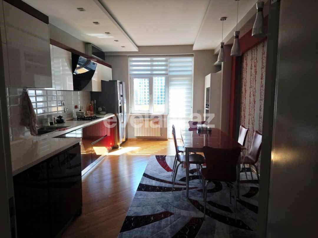 Satılır, yeni tikili, 4 otaqlı, 190 m², Bakı, Nəsimi r, 8 Noyabr m.