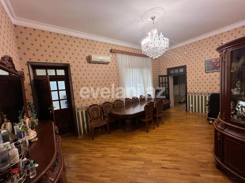 Satılır, köhnə tikili, 4 otaqlı, 120 m², Bakı, Nəsimi r, 28 may m.