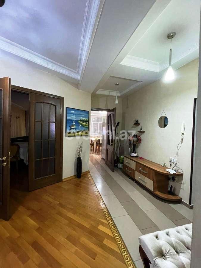 Satılır, yeni tikili, 3 otaqlı, 120 m², Bakı, Binəqədi r, 9-cu mikrorayon q, Memar Əcəmi m.
