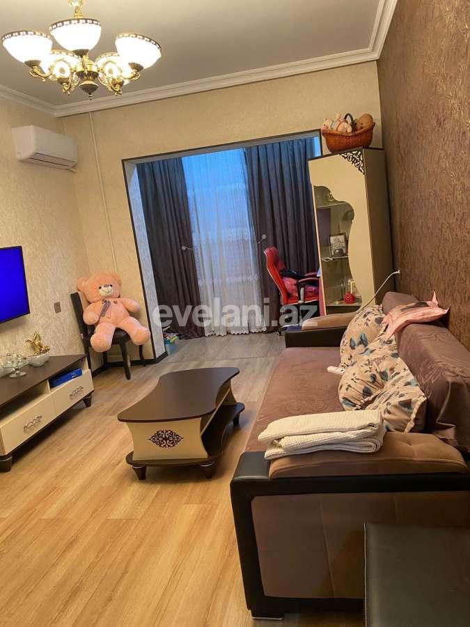 Satılır, köhnə tikili, 2 otaqlı, 65 m², Bakı, Binəqədi r, Nəsimi m.