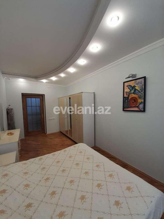 Rent, old building, 2 room, 80 m², Baku, Sabail r.