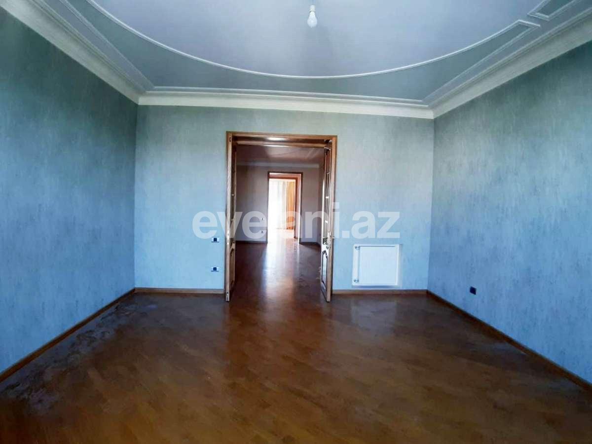 Rent, office, 4 room, 200 m², Baku, Yasamal r, Elmlar Akademiyası m.