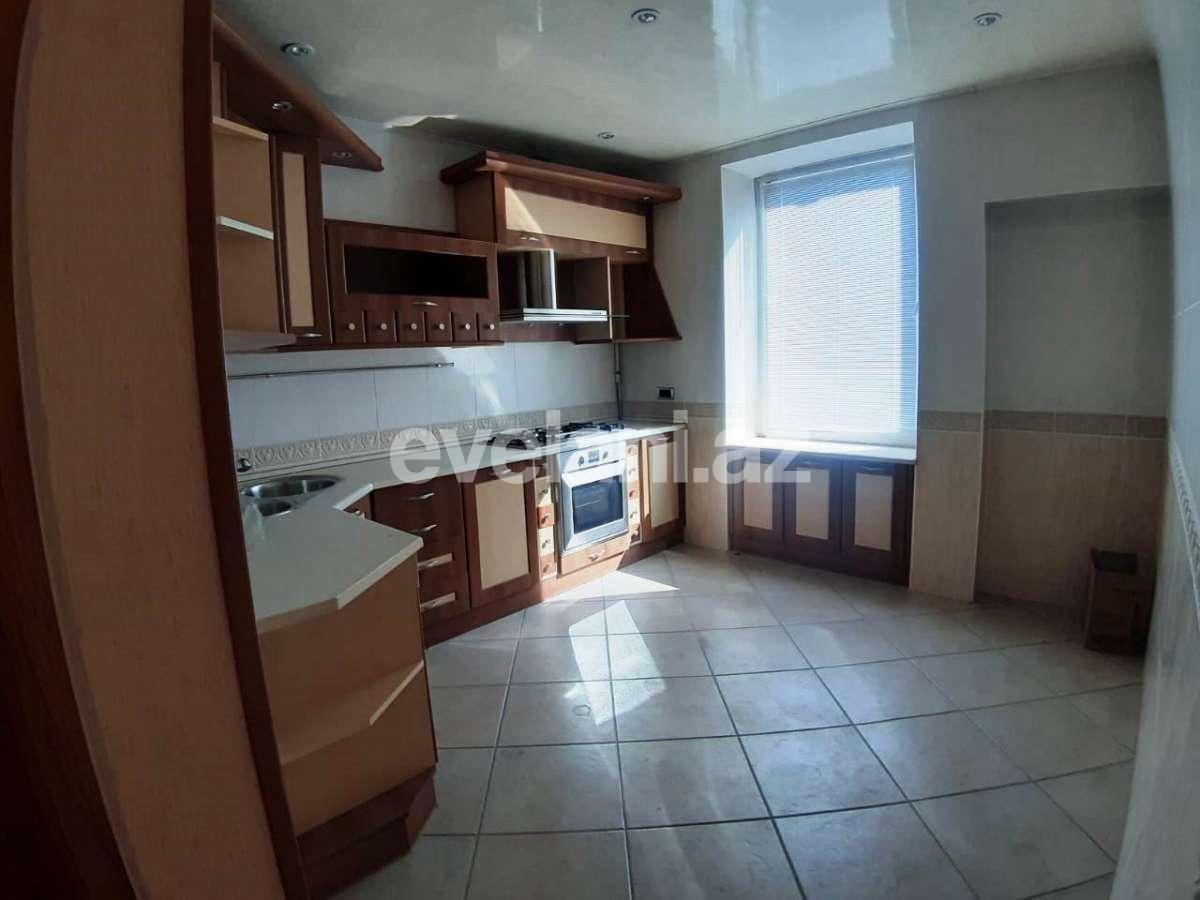 Rent, office, 4 room, 200 m², Baku, Yasamal r, Elmlar Akademiyası m.