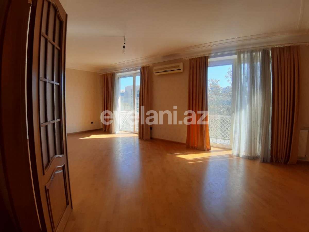 Rent, office, 4 room, 200 m², Baku, Yasamal r, Elmlar Akademiyası m.