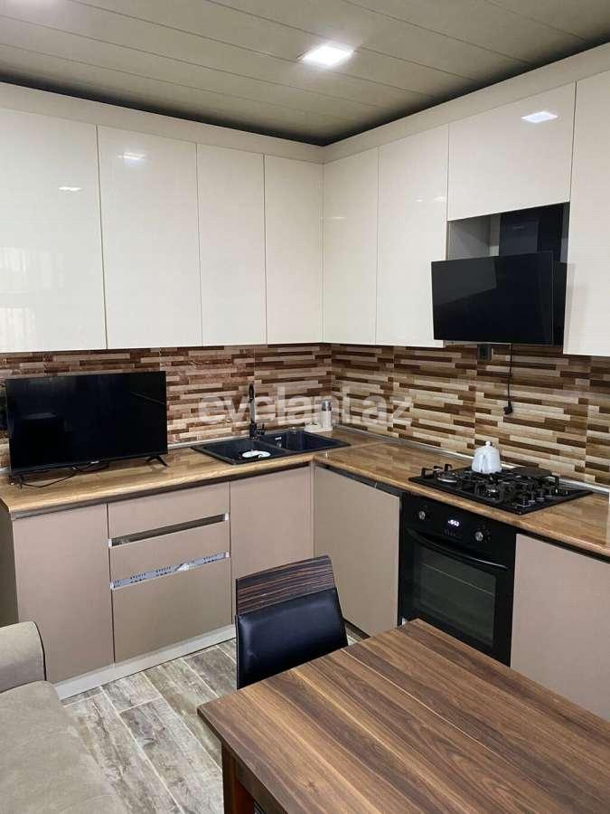 Сдаётся, вторичка, 2-комнаты, 67 m², Баку, Бинагадинский r, 9-й микрорайон p, Мемар Аджеми m.