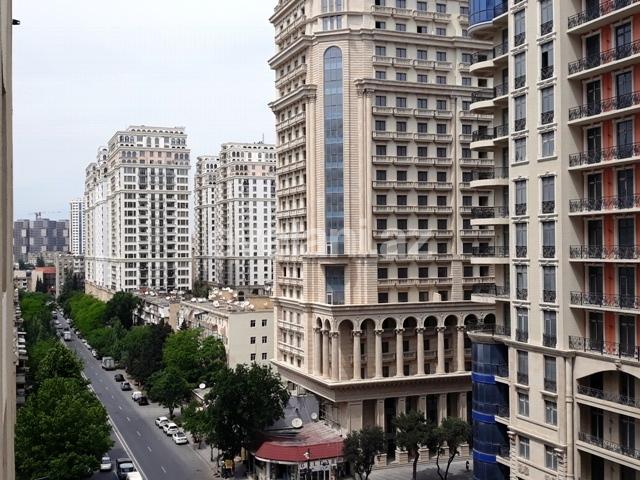 Продаётся, новостройка, 5-комнаты, 271 m², Баку, Насиминский r, Элмляр Академиясы m.