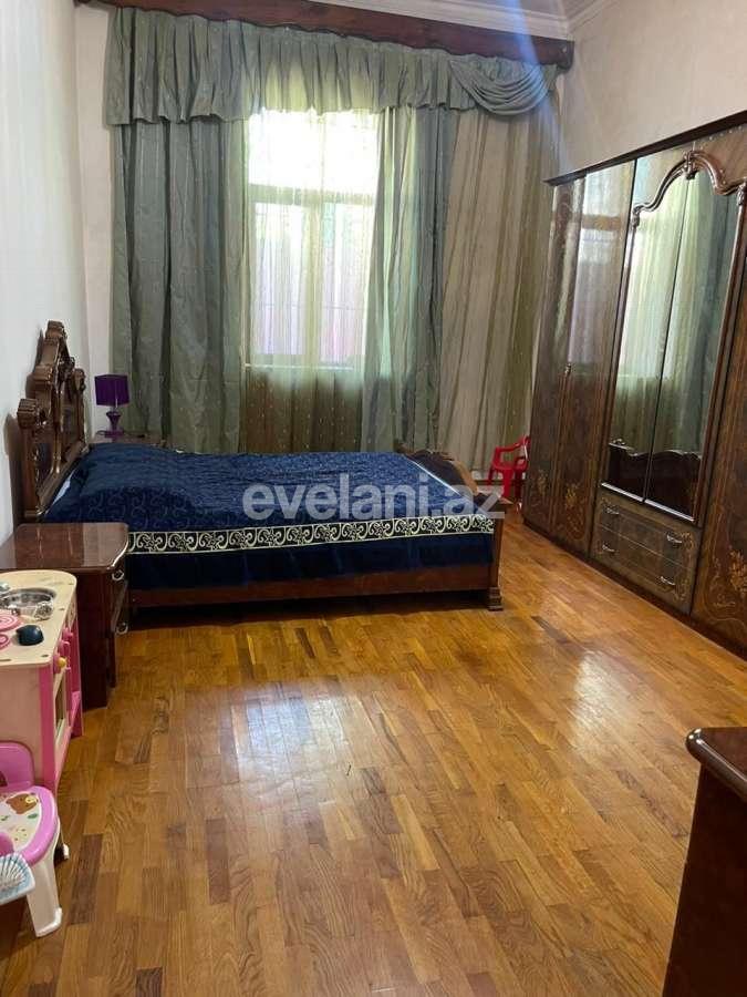 Сдаётся, дом / дача, 4-комнаты, 200 m², Баку, Хатаинский r, Аг шехер p, Шах Исмаил Хатаи m.