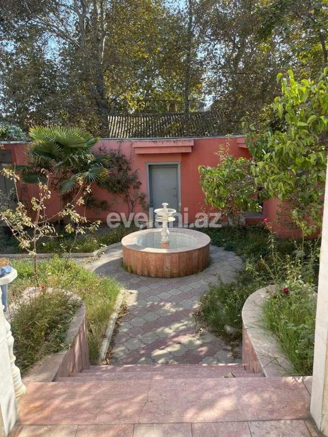 Сдаётся, дом / дача, 4-комнаты, 200 m², Баку, Хатаинский r, Аг шехер p, Шах Исмаил Хатаи m.