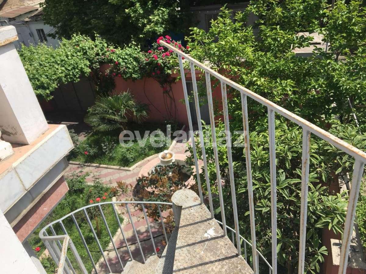 Сдаётся, дом / дача, 4-комнаты, 200 m², Баку, Хатаинский r, Аг шехер p, Шах Исмаил Хатаи m.