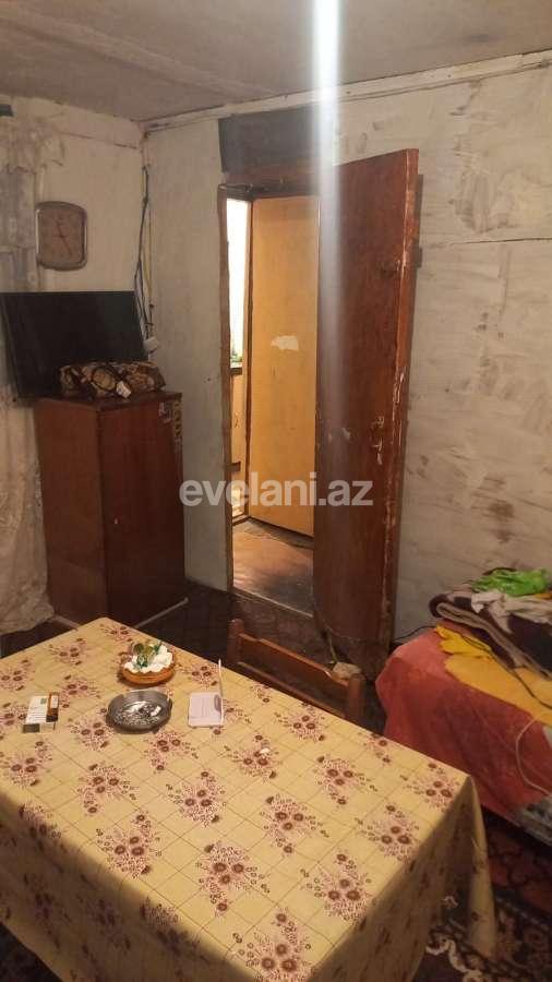 Rent, old building, 1 room, 20 m², Baku, Narimanov r.