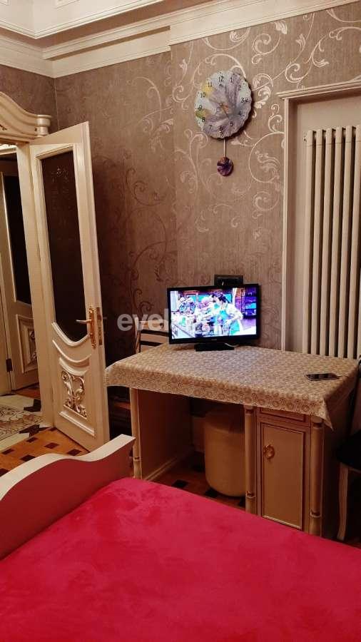 Satılır, yeni tikili, 3 otaqlı, 140 m², Bakı, Yasamal r, İnşaatçılar m.