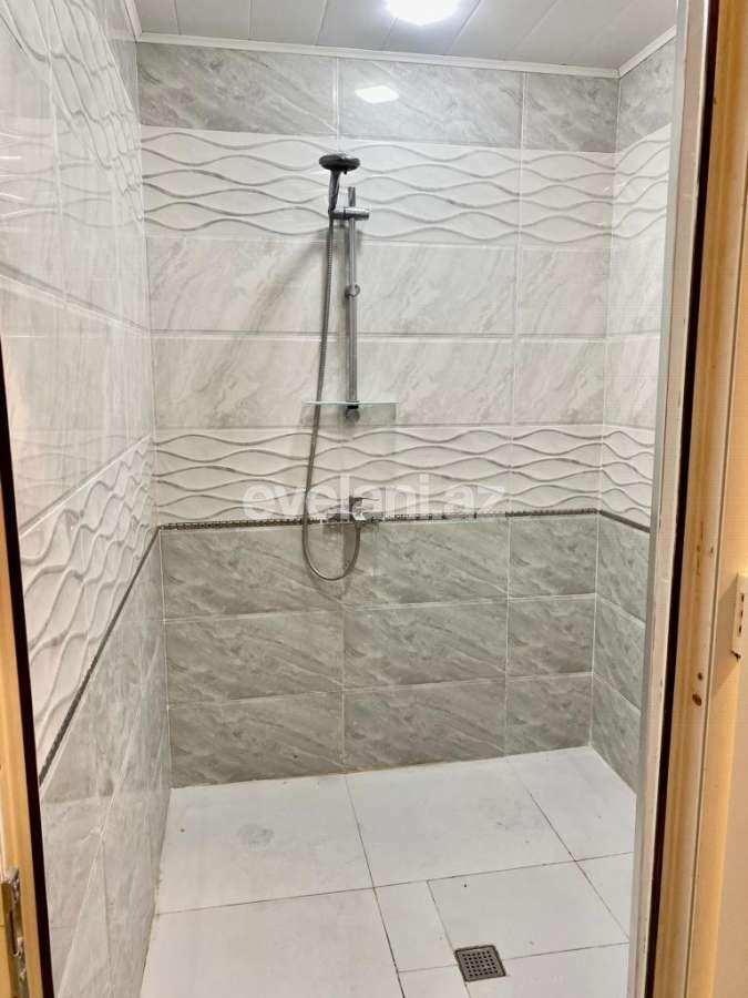 Satılır, köhnə tikili, 2 otaqlı, 55 m², Bakı, Nəsimi r, 4-cü mikrorayon q, Memar Əcəmi m.