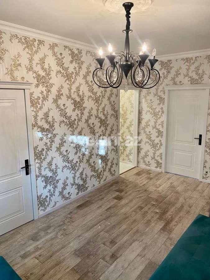 Satılır, köhnə tikili, 2 otaqlı, 55 m², Bakı, Nəsimi r, 4-cü mikrorayon q, Memar Əcəmi m.