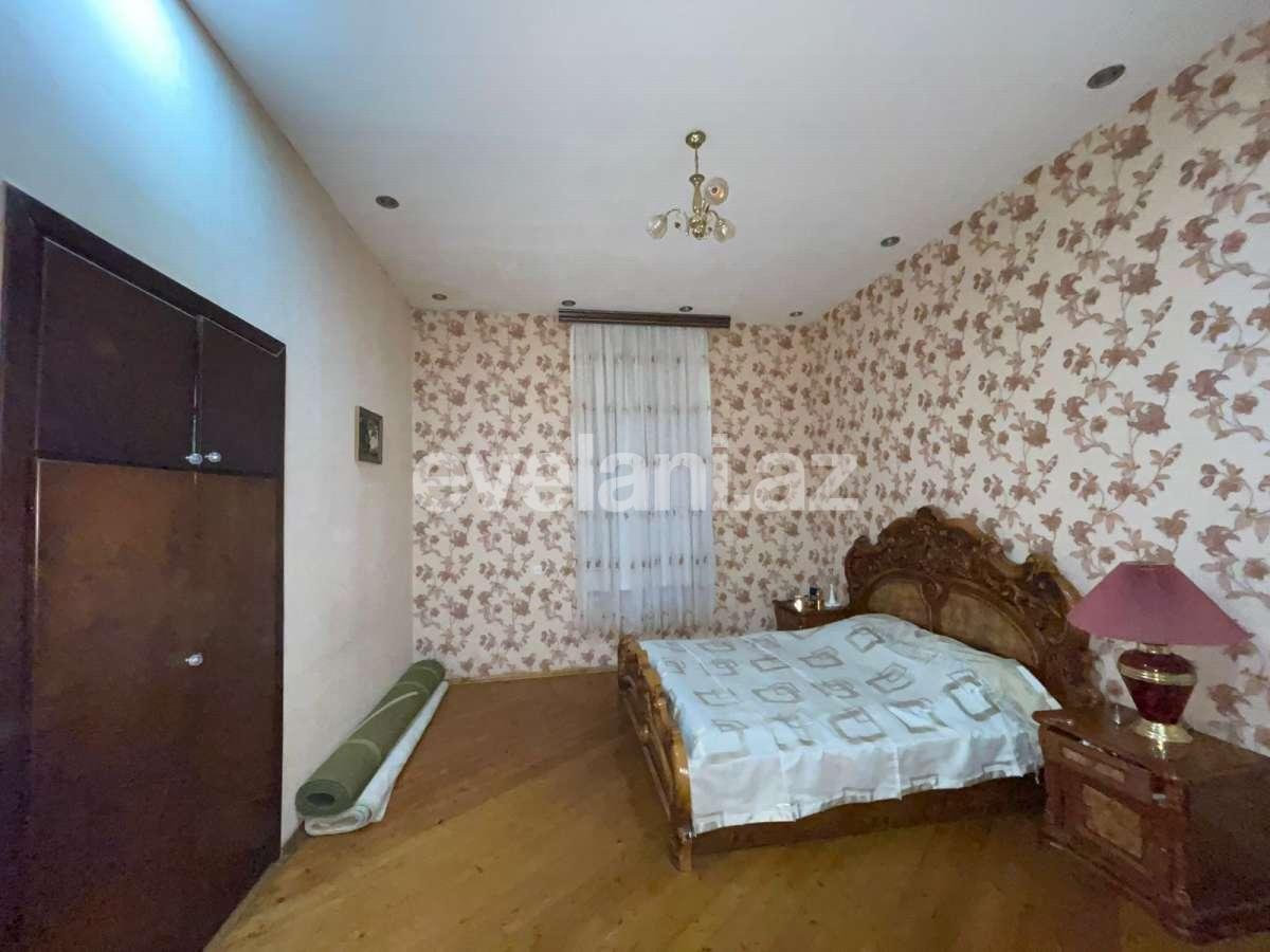 Kirayə verilir, köhnə tikili, 4 otaqlı, 130 m², Bakı, Səbail r.