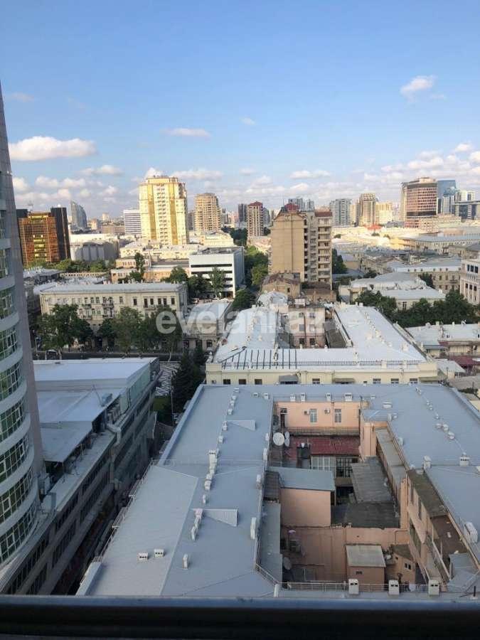 Kirayə verilir, yeni tikili, 3 otaqlı, 160 m², Bakı, Səbail r, Sahil m.