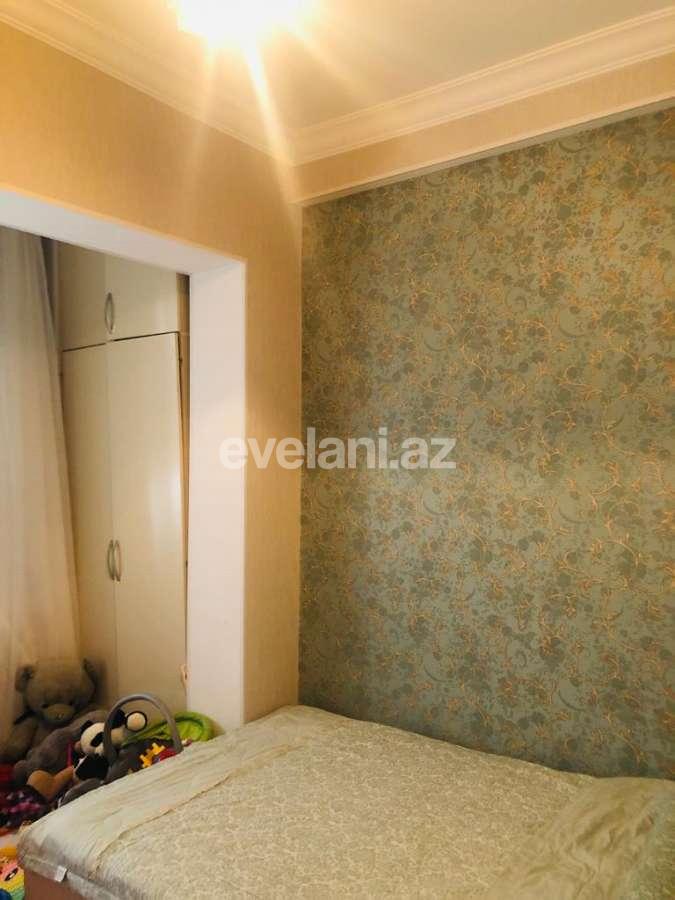 Satılır, köhnə tikili, 2 otaqlı, 40 m², Bakı, Binəqədi r, 9-cu mikrorayon q, Memar Əcəmi m.