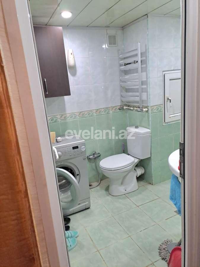 Satılır, köhnə tikili, 2 otaqlı, 55 m², Bakı, Nəsimi r, 4-cü mikrorayon q, Memar Əcəmi m.