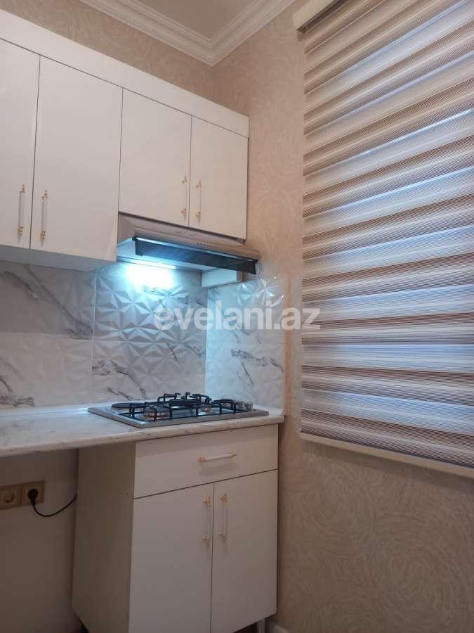 Satılır, köhnə tikili, 2 otaqlı, 55 m², Bakı, Nəsimi r, 4-cü mikrorayon q, Memar Əcəmi m.