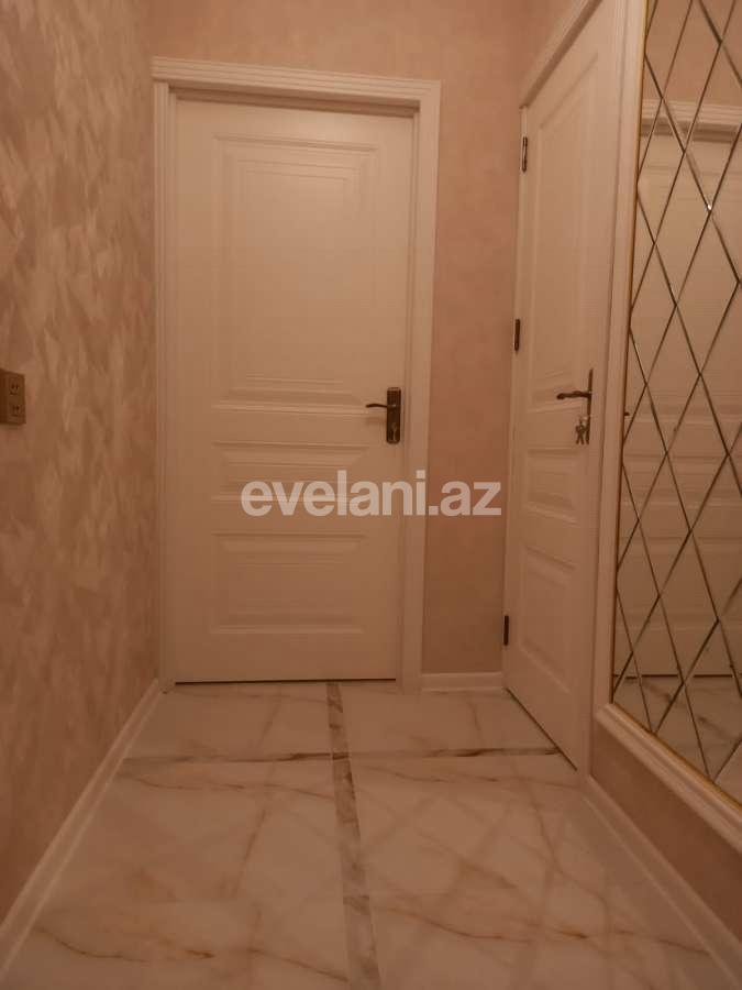 Satılır, köhnə tikili, 2 otaqlı, 55 m², Bakı, Nəsimi r, 4-cü mikrorayon q, Memar Əcəmi m.