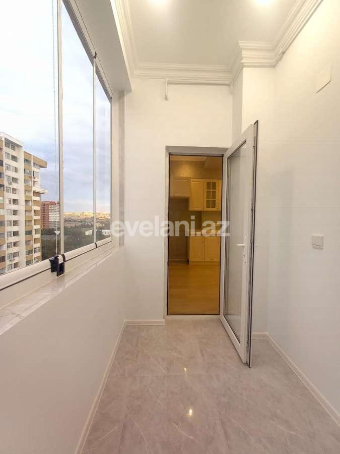 Satılır, yeni tikili, 2 otaqlı, 68 m², Bakı, Nizami r, Qara Qarayev m.