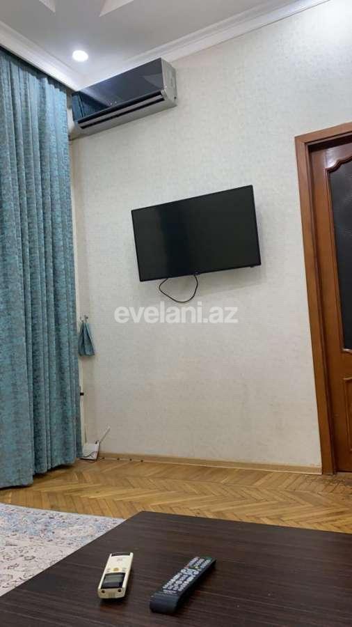 Kirayə verilir, köhnə tikili, 3 otaqlı, 90 m², Bakı, Səbail r, Sahil m.
