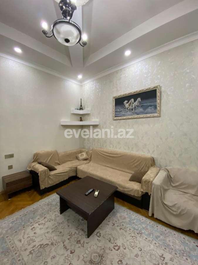 Сдаётся, вторичка, 3-комнаты, 91 m², Баку, Сабаильский r, Сахил m.